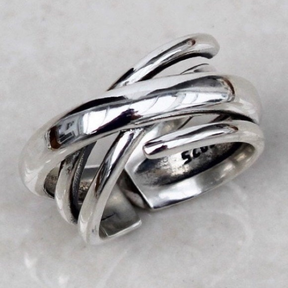 Jewelry - ♾Insta sterling silver geometric ring